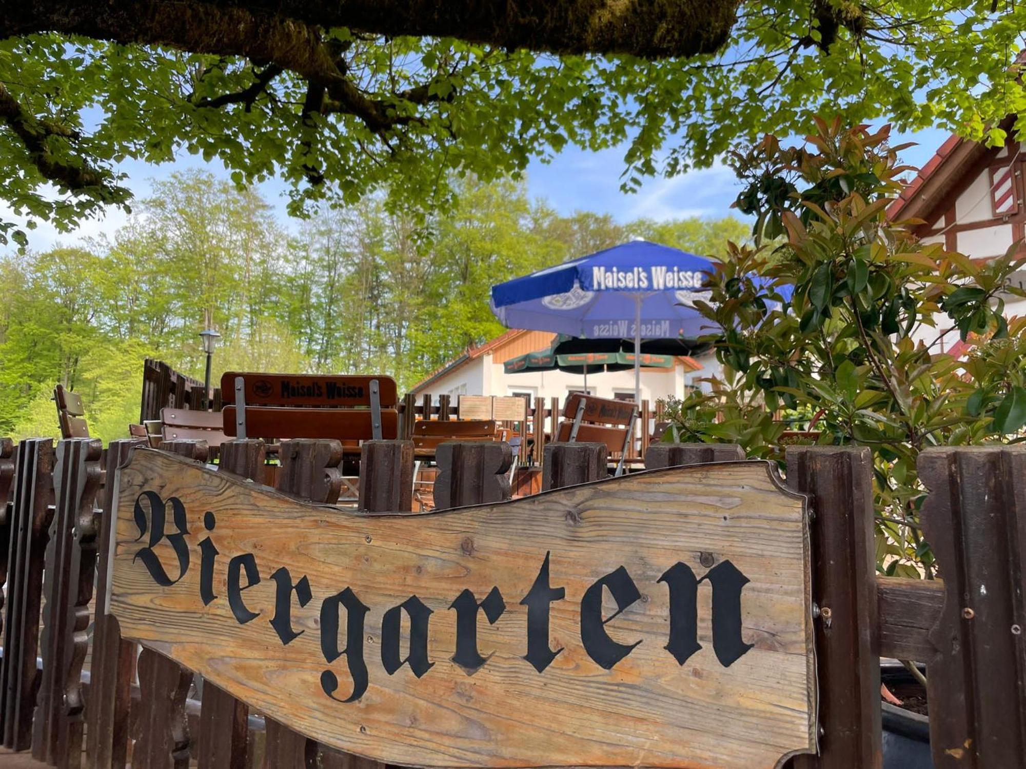 Gasthof Zur Burgruine Pottenstein Exterior foto